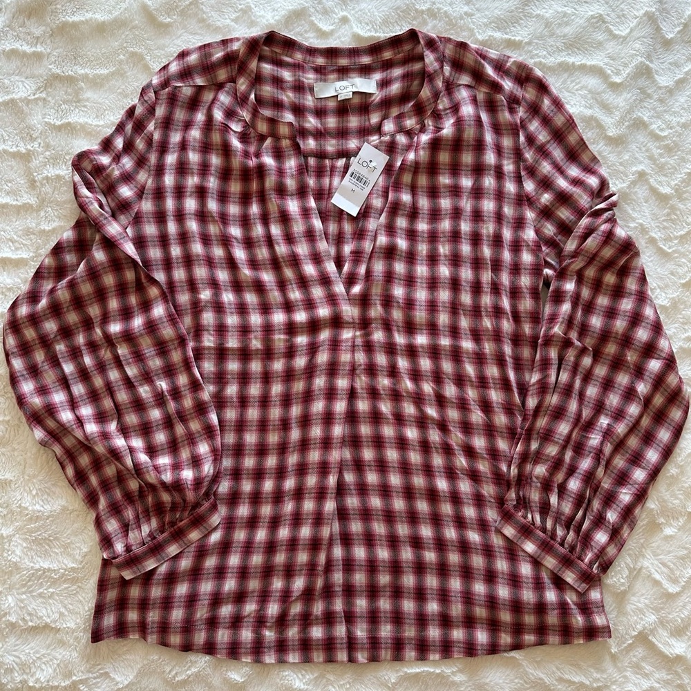 LOFT Size Medium NWT Plaid Popover V-Neck Blouse